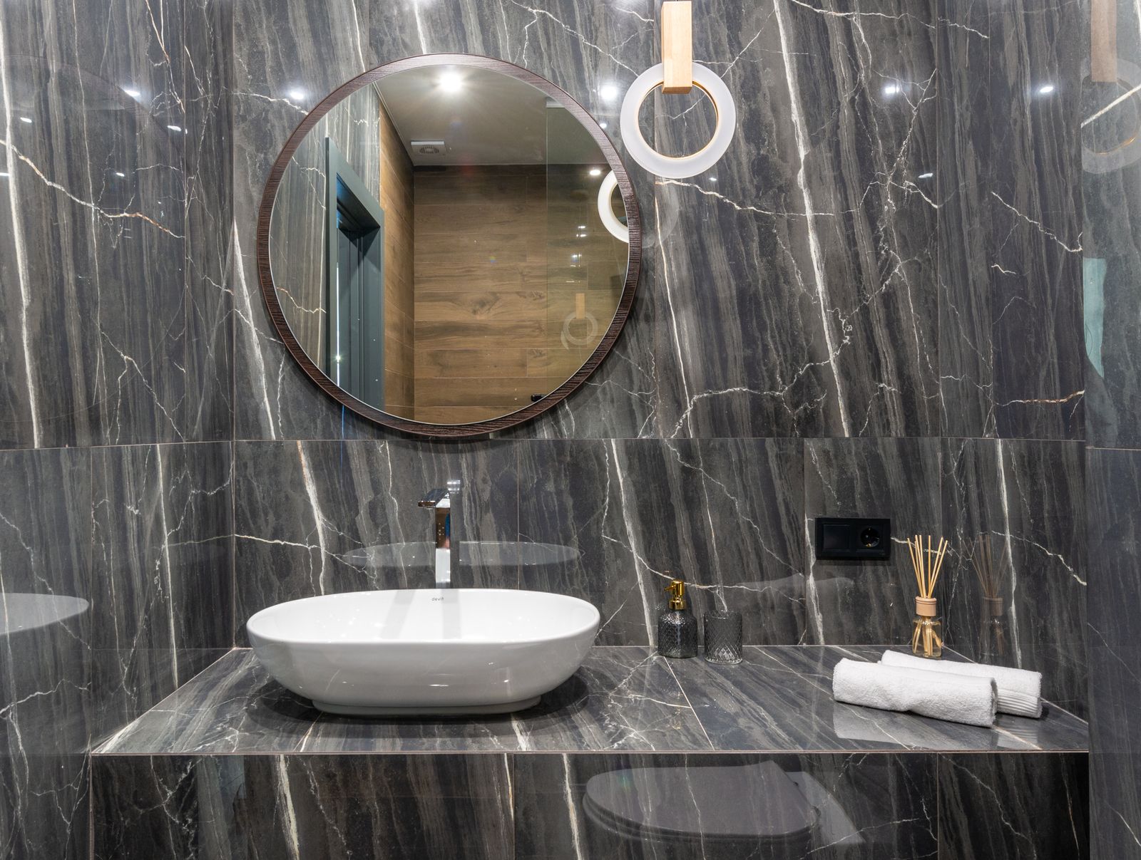 7. Elegant Bathroom Ideas