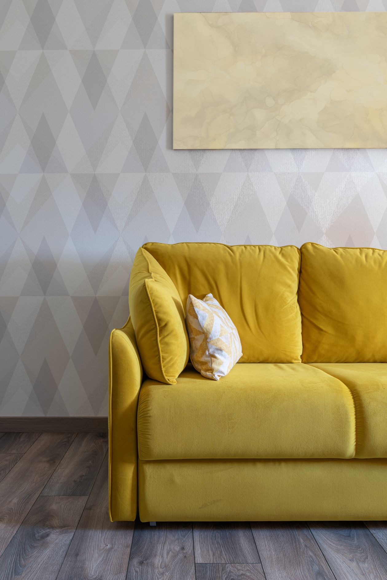 3D wall decor and wall design ideas adding depth and drama to a bright living room