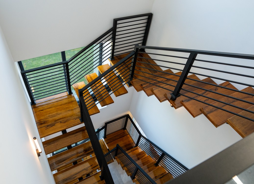 Modern staircase ideas for a stylish home